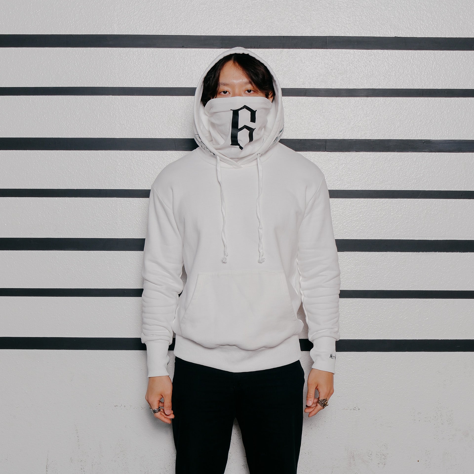 VILLAIN HOODIE - WHITE