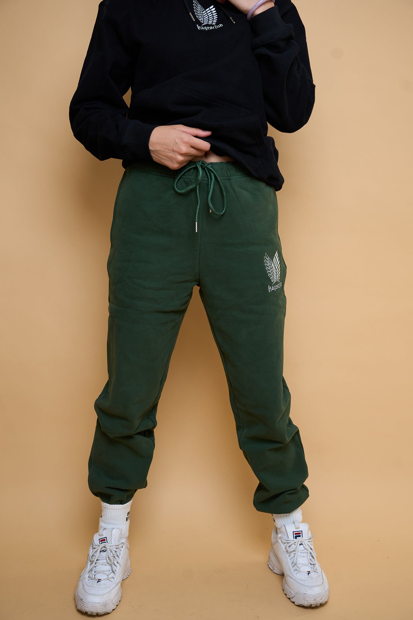 WINGS SWEATPANTS - FOREST GREEN